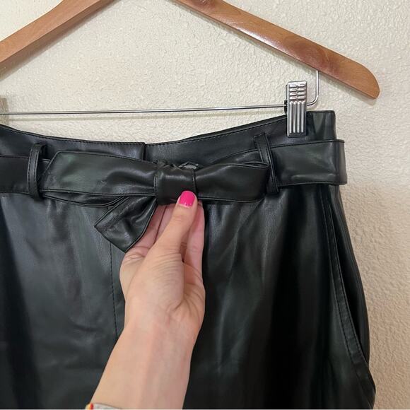 Peter Som black faux leather high rise pants 14 FLAWED - Picture 6 of 11